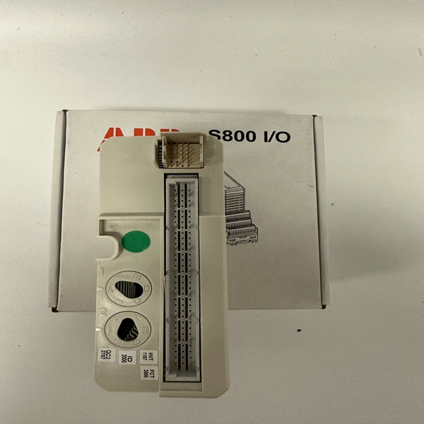 ABB 3BSE042238R1  Industrial control module card